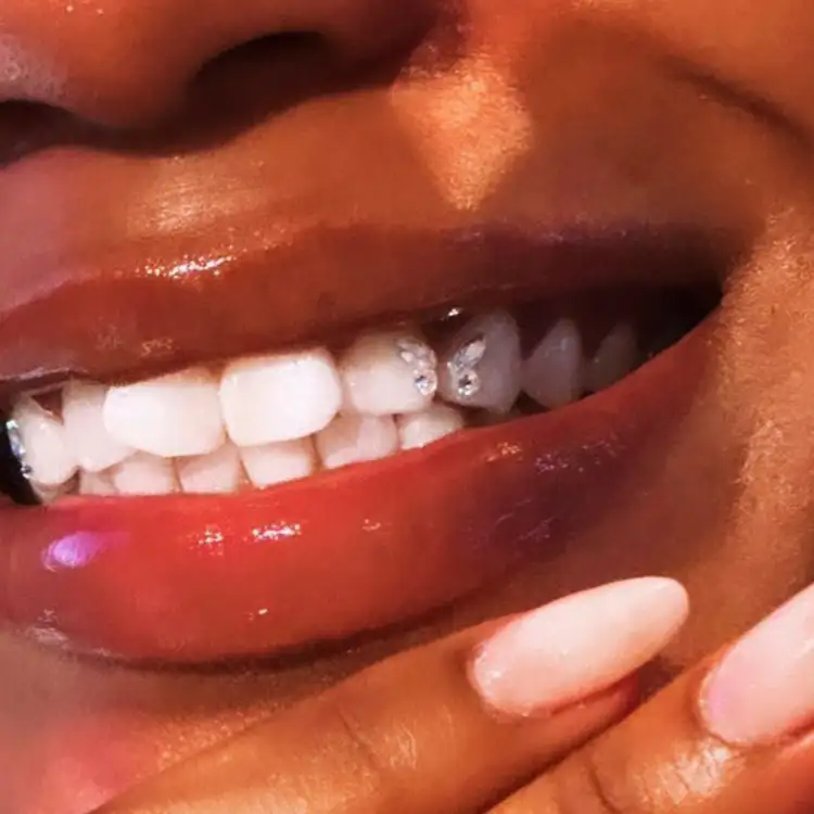 Images Salon Suites - teeth gems, butterfly - Fairview Heights, IL